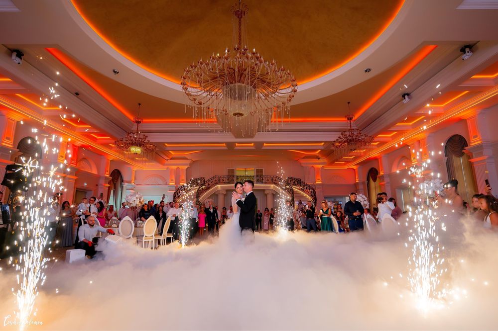 Fum greu/melodie personalizata/artificii/gheata carbonica/cabina foto