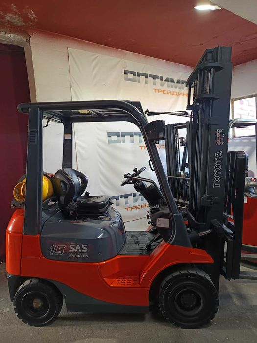 Газокар Тойота 1500кг