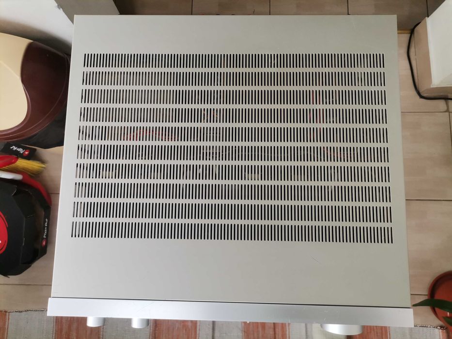 Pioneer A-80  Pioneer F-90