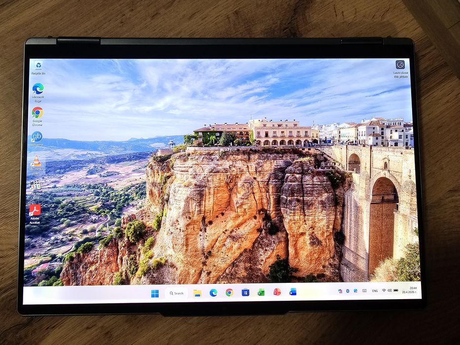 Lenovo Yoga 7 14ARB7 OLED TOUCH 90Hz 14" | AMD  Ryzen 7 6800U 8x4.70 Ghz| 32GB RAM | 1TB SSD | Radeon 680M | Windows 11