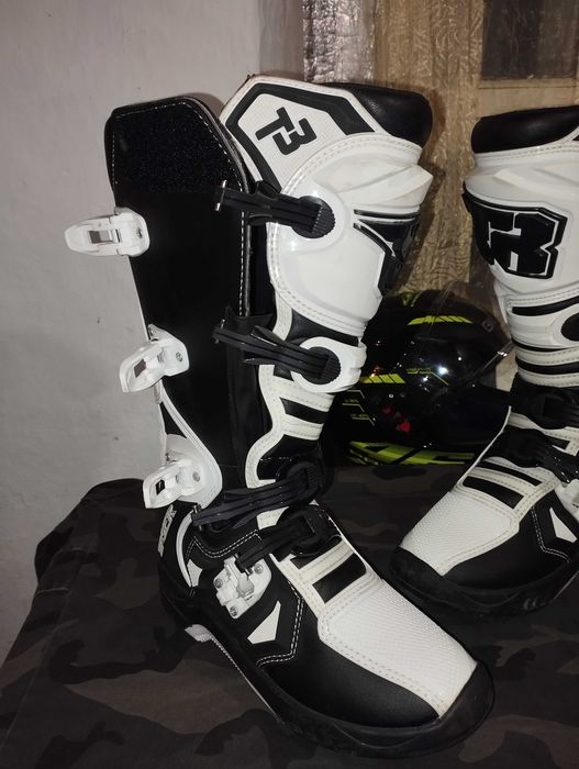 Продам МОТОботы Т3