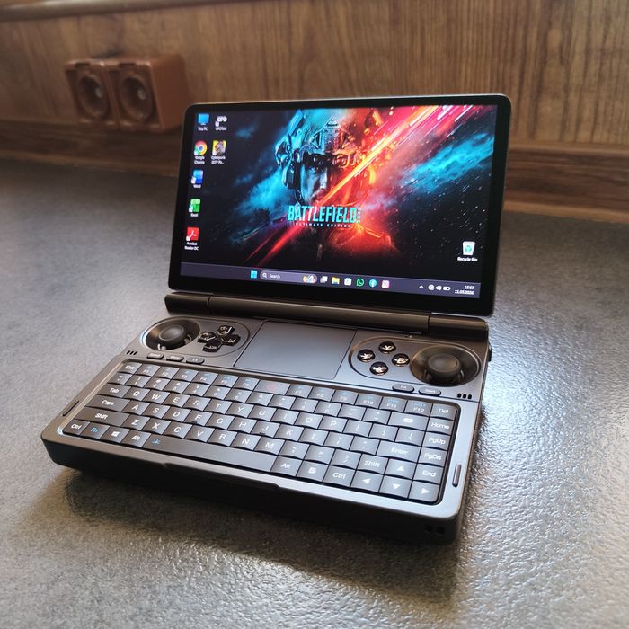 Laptop Consolă - GPD WIN - Ryzen 7 - 7000serie - 64GB - 2TB