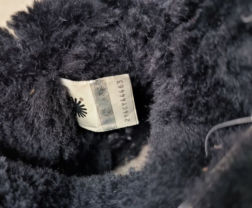 Апрески UGG номер 37