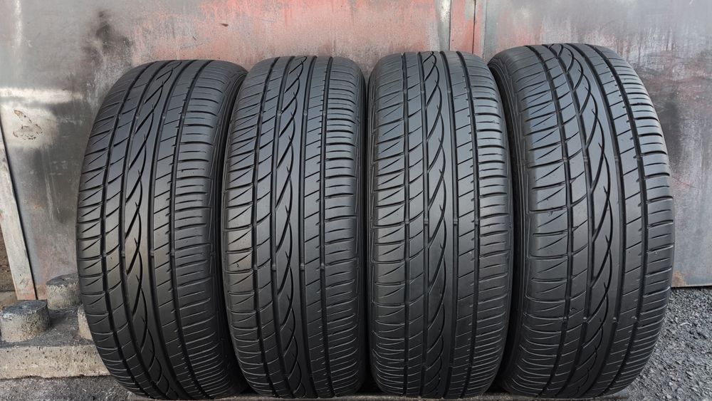 4бр. летни гуми 215/60/16  Sumitomo