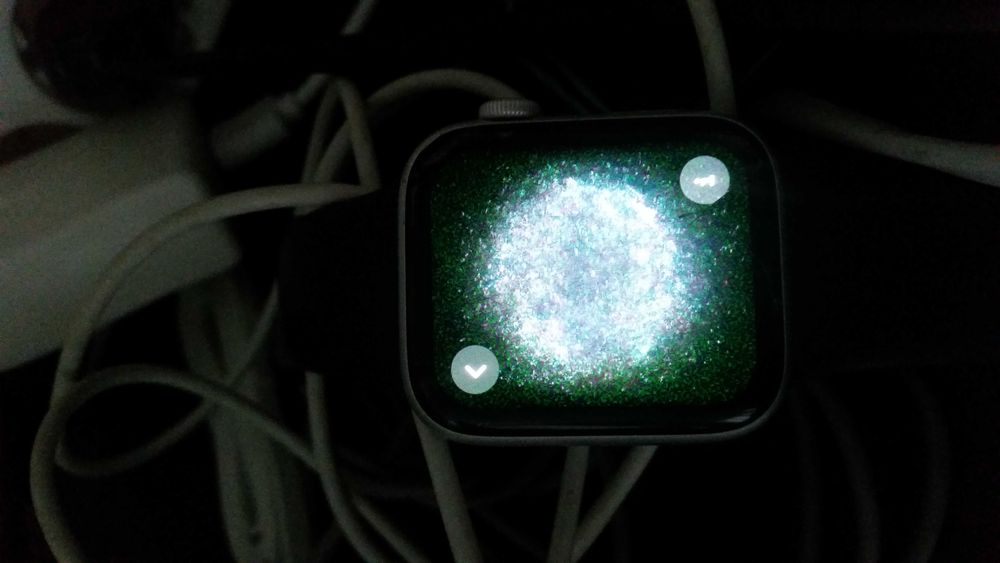 Apple Watch series 4 заключен, или за части