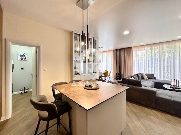 Продава се Тристаен апартамент в с. Равда, Област Бургас - 150 кв.м за 1734 €/кв.м - Снимка #2