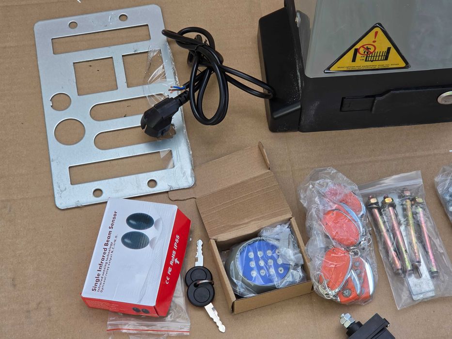 Automatizare poarta culisanta VEVOR MD750 1800 kg, 4m