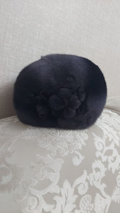 Продам норковую шапку