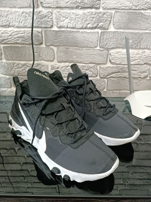 Оригинальные кроссовки Nike