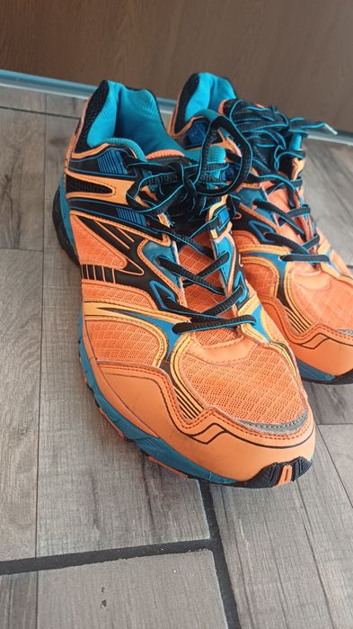 Adidasi originali nr 45