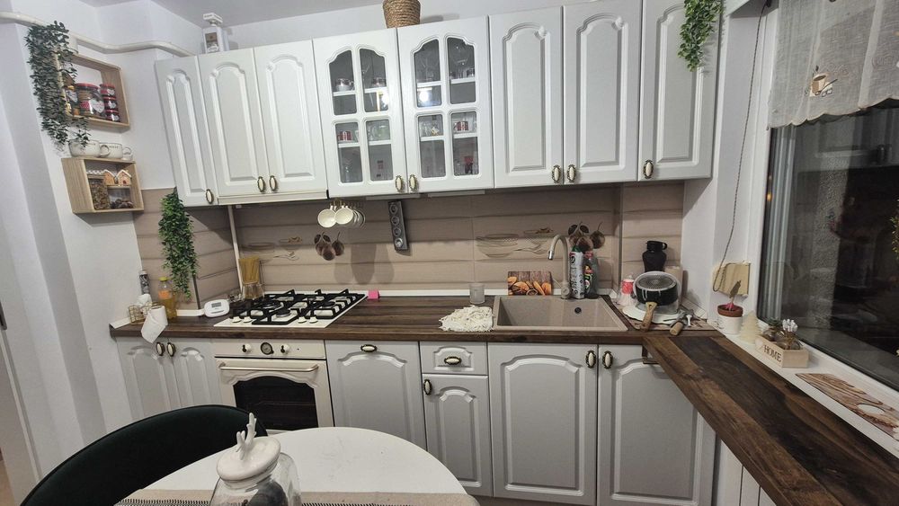 Apartament 3 camere  Podu Roșu/ Splai Bahlui