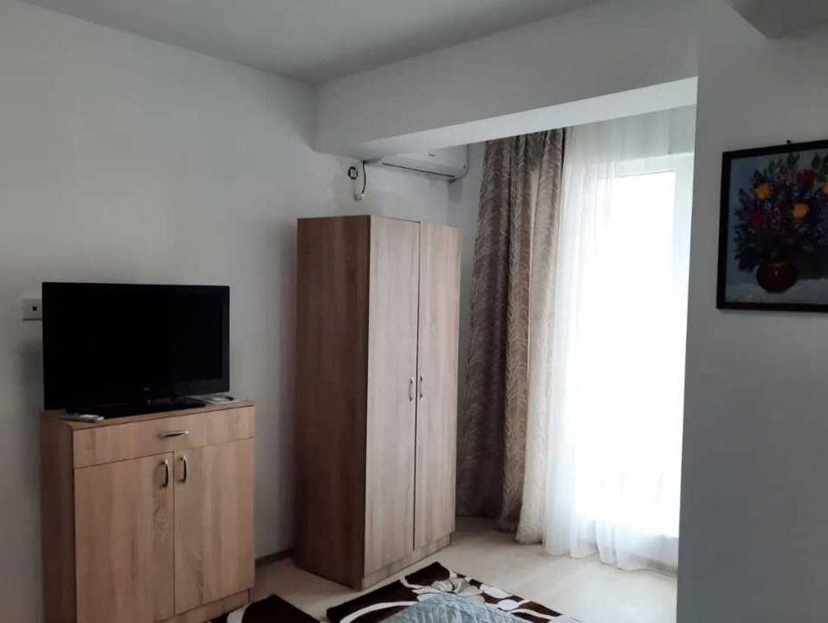 Дава се под наем Едностаен апартамент в Пловдив, Изгрев - 25 кв.м за 137.7 € - Снимка #1