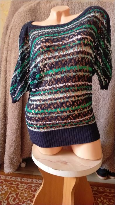 Продам кофточки.