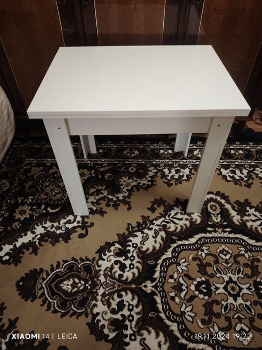 Раскладной стол на кухню, Табуретки.