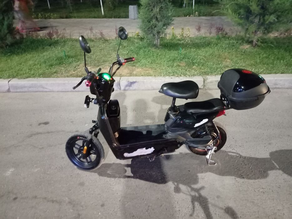 Продам электро скутер