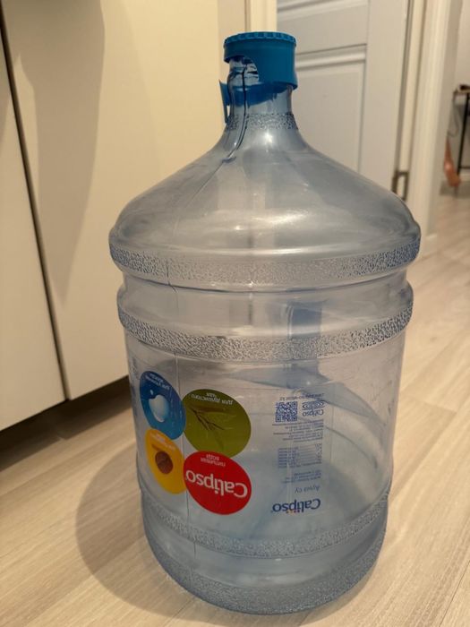 Продам 19 литровые бутыли