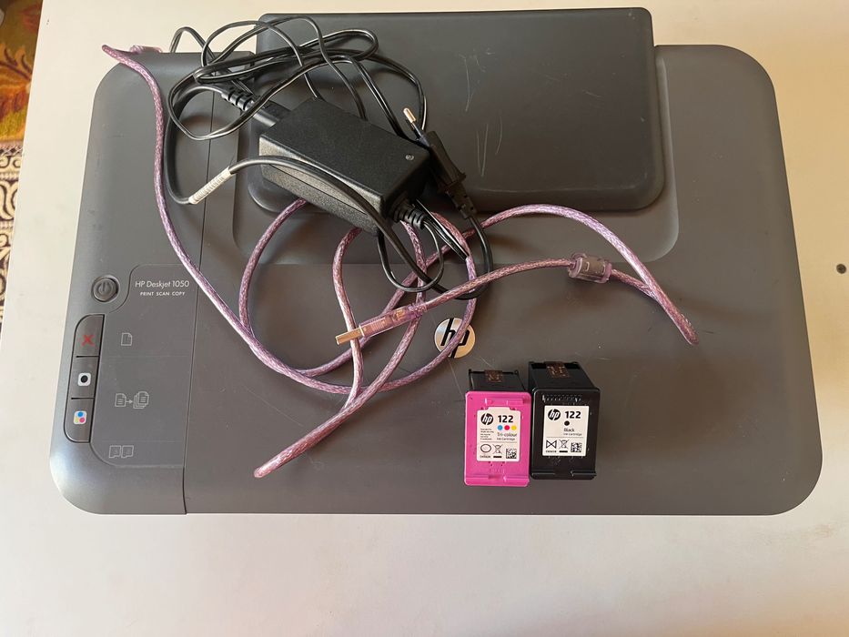 Принтер б/у в неисправном состоянии , на запчасти