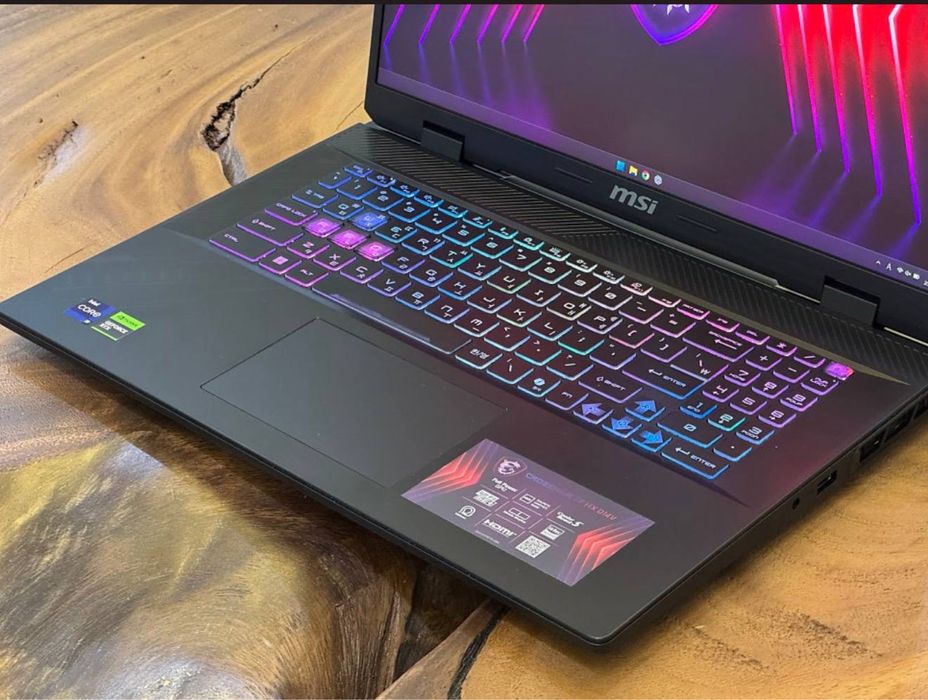 MSI Crosshair 17 HX D14VGKG-i9 QHD