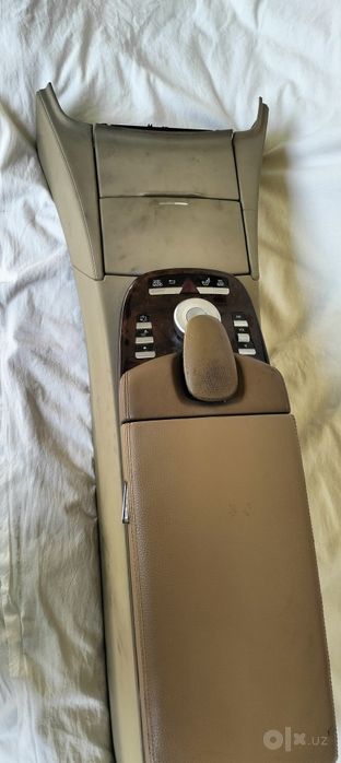 Продам запчасти на Мерседес 221