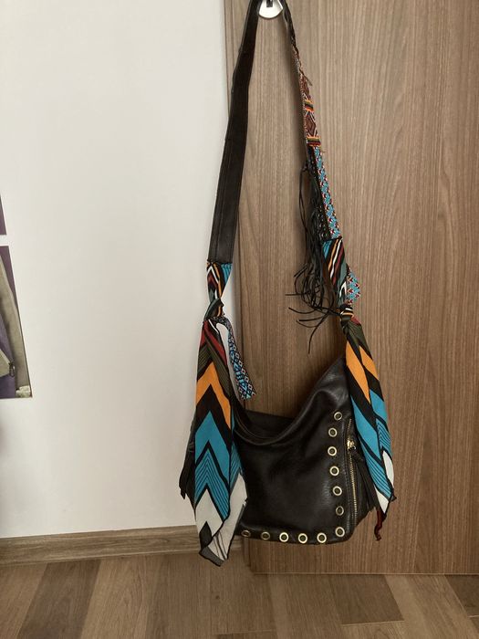 Vand poseta Desigual