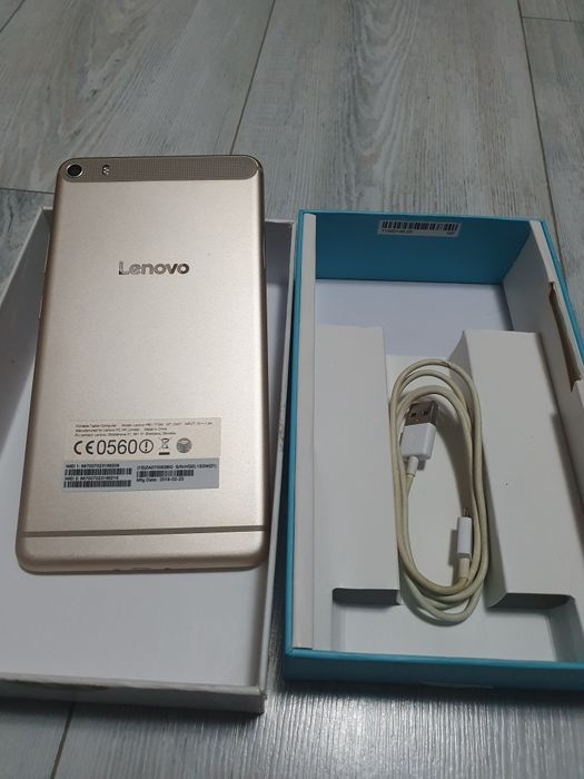 Lenovo PHAB Plus (телефон-таблет