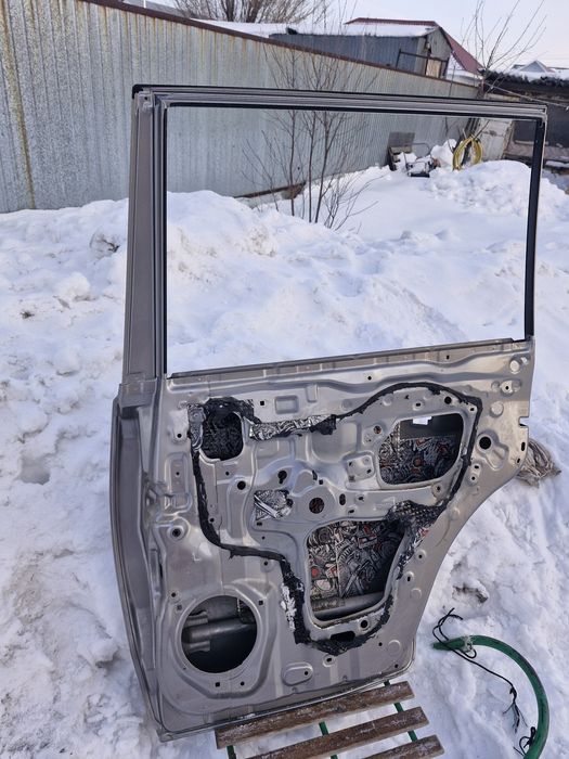 Lexus lx570 год2017