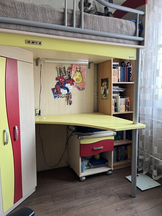 Детская мебель с креслом-кроватью