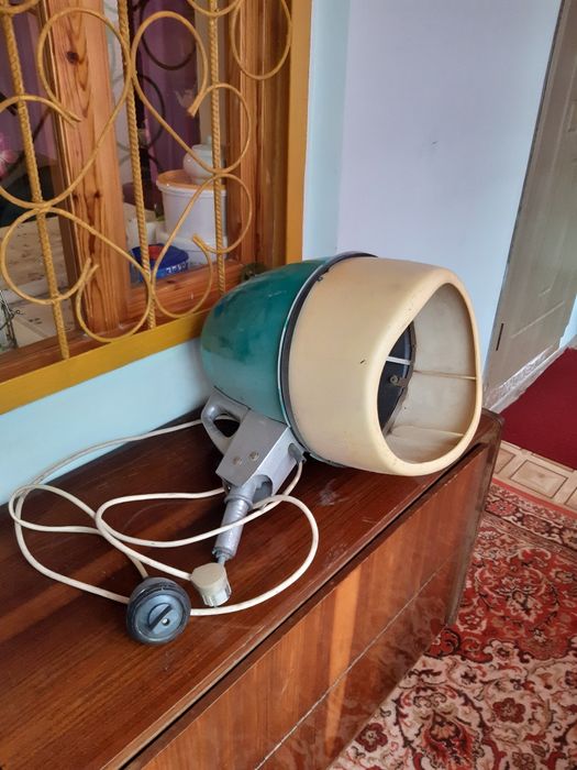 Фен для парикмахерской