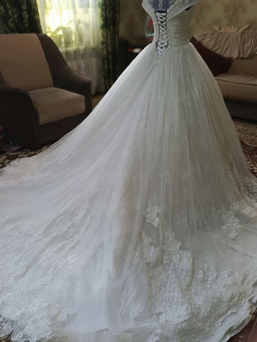 Продам свадебное платье