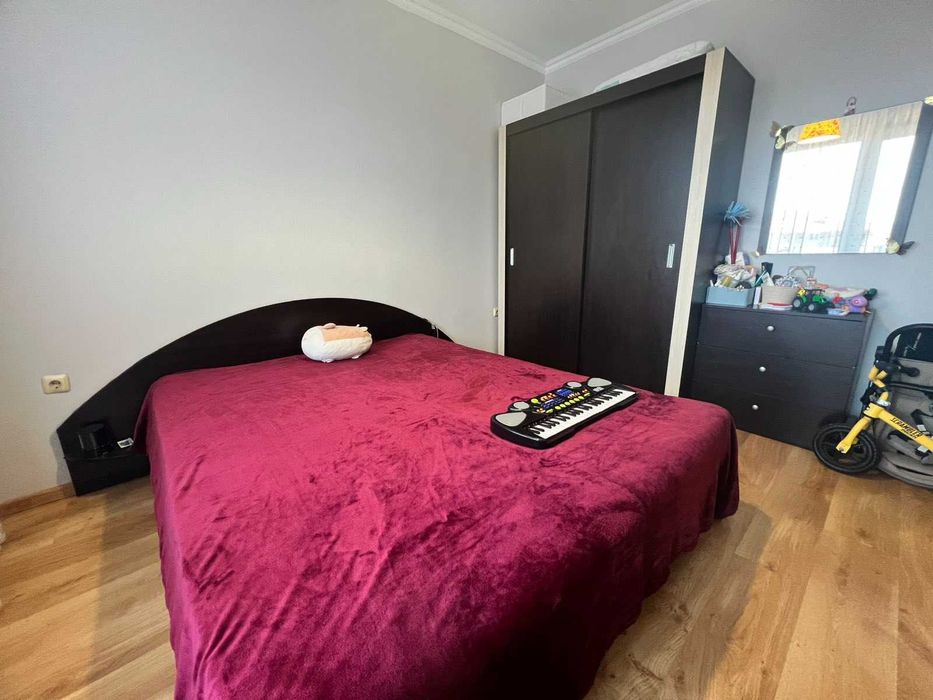 Продава се Двустаен апартамент в Търговище, Център - 60 кв.м за 1360 €/кв.м - Снимка #4