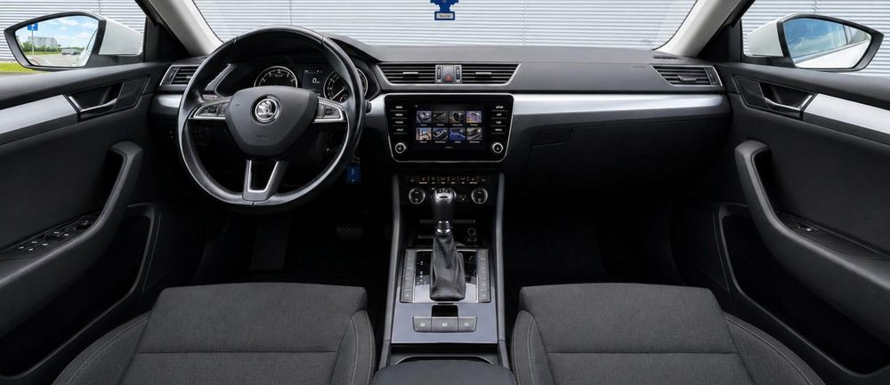 SKODA Superb 2019 — imagine 3