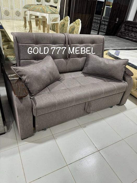 Divan kreslo va spalni buladi 6 xil variantlari mavjud mebel.