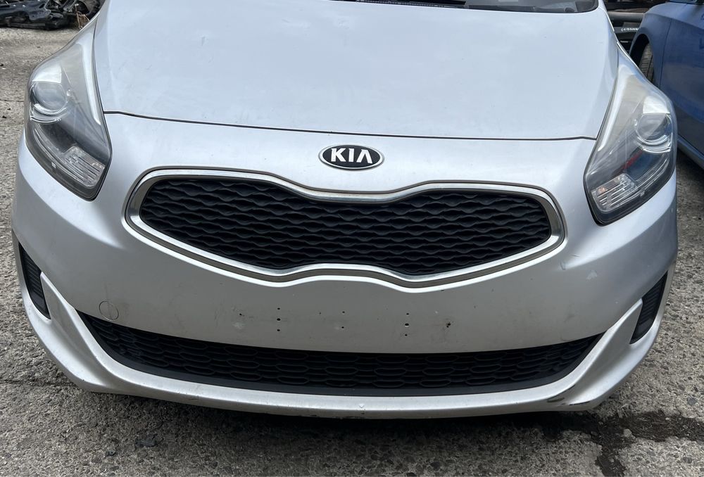 Kia Carens 1.7 d 1.6 d  на части