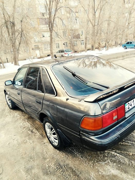 Тойота Карина 1991