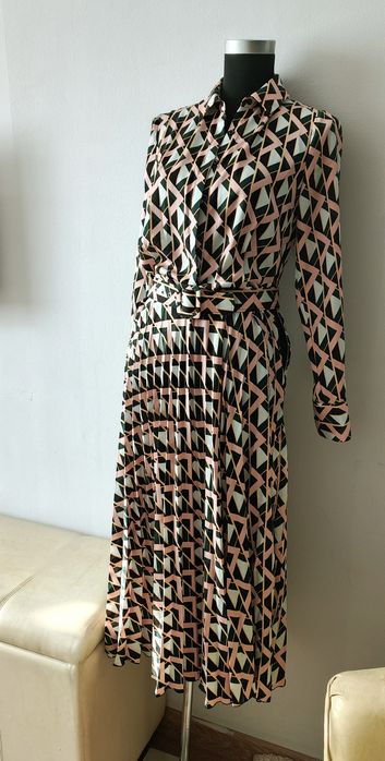 Платье Манго размер S