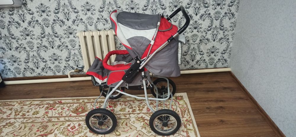 Продам коляску фирма PREGO