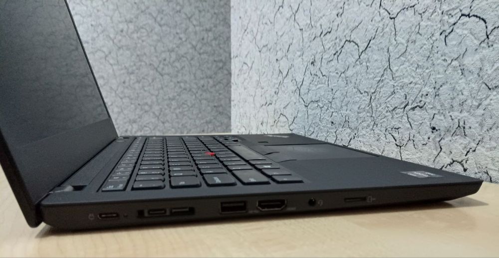 noutbuk Lenovo.