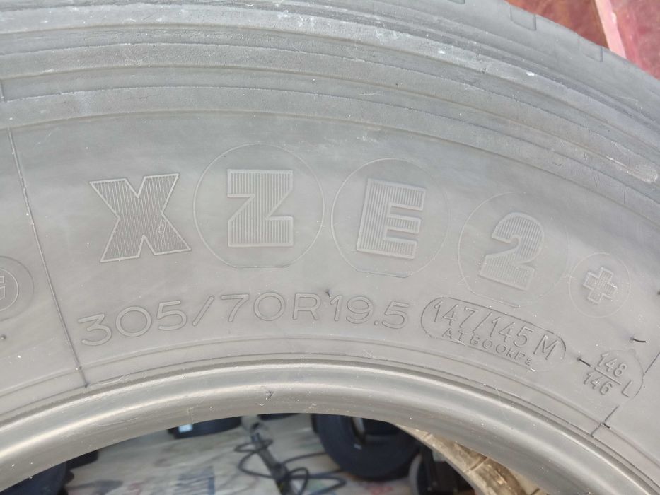 1 тежкотоварна гума 305/70R19.5 Michelin XZE2+ 147/145M M+S Germany