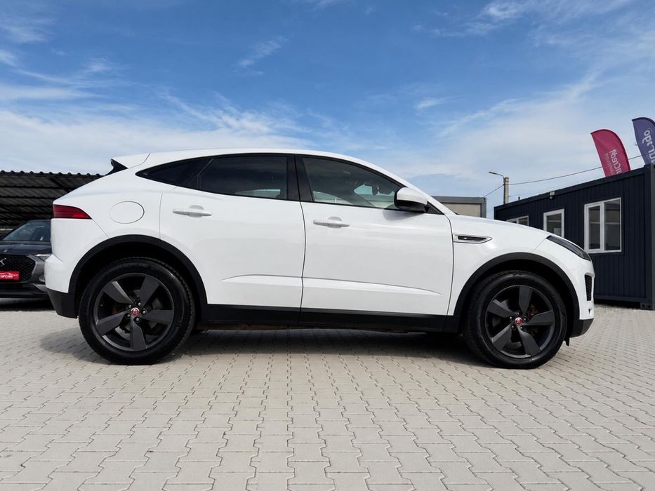 JAGUAR E-PACE 2018 — imagine 3