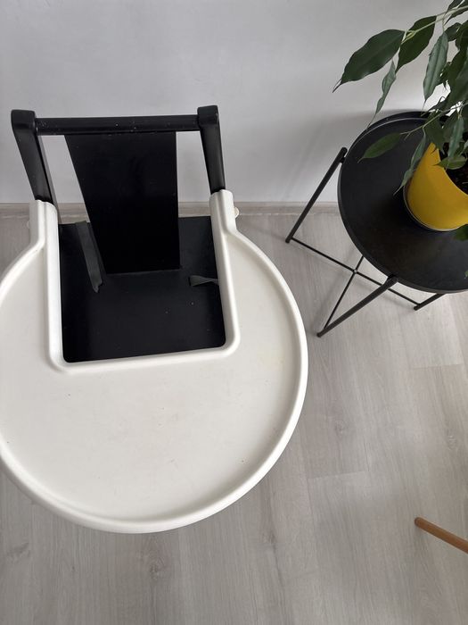 Стол за хранене от масивно дърво и табла IKEA