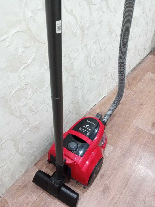Продается  пылесос