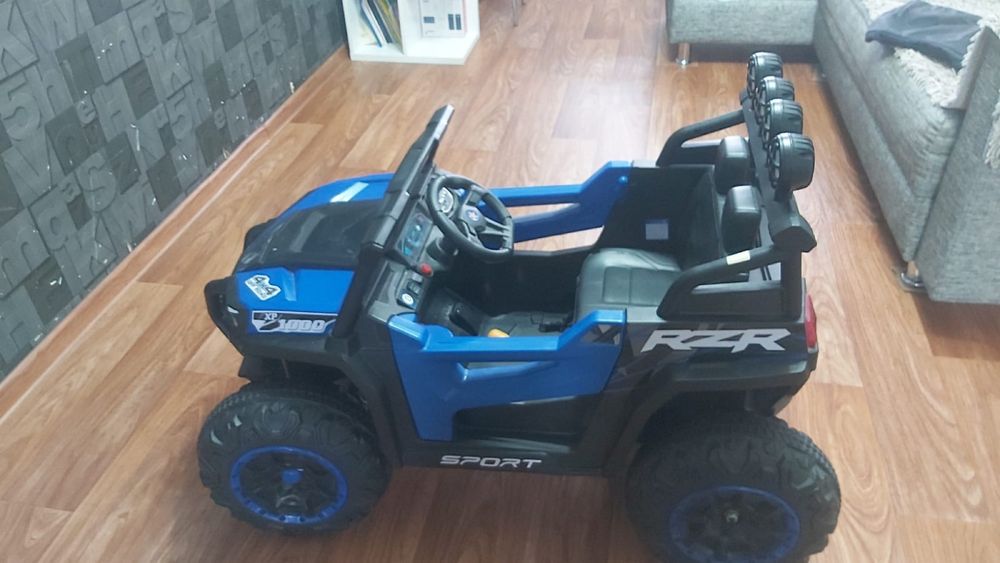 Детская машинка