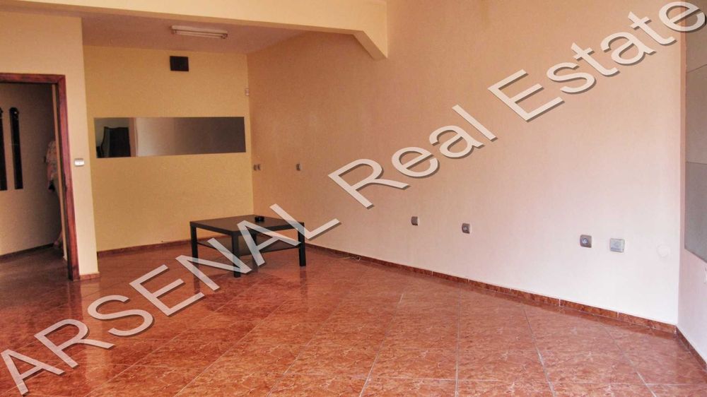 Дава се под наем Офис в София, Център - 90 кв.м за 548.25 € - Снимка #1