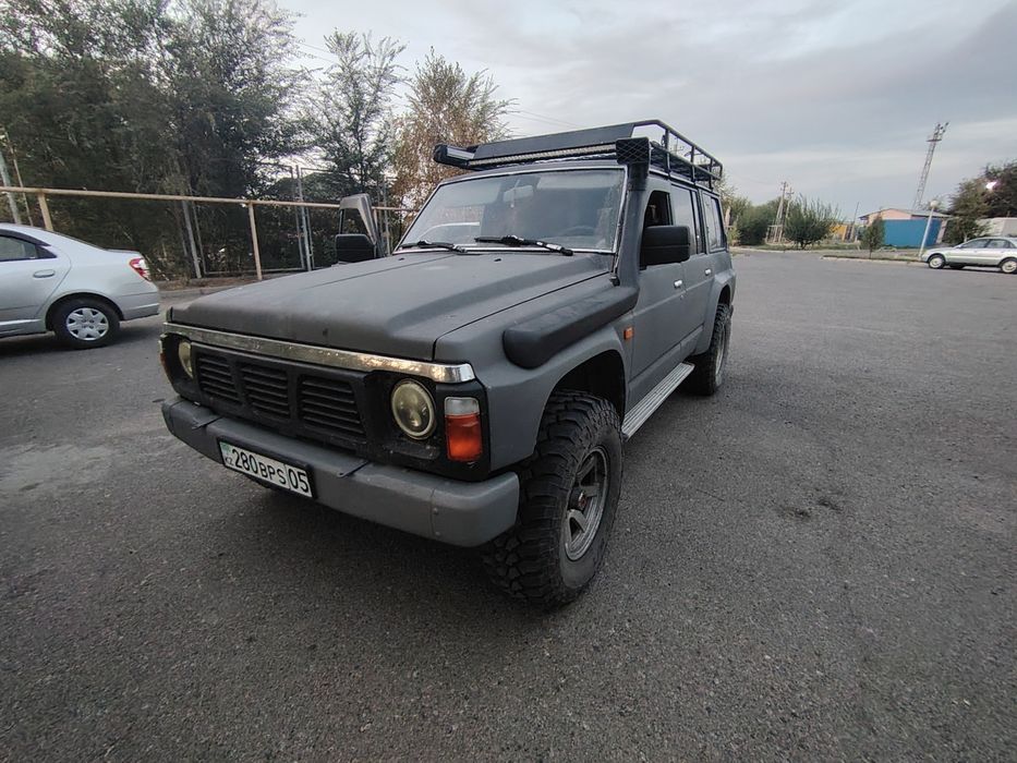 Nissan Patrol 1995 года
