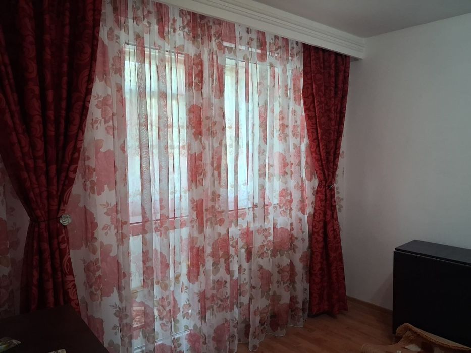 Închiriez Apartament - mobilat și utilat complet
