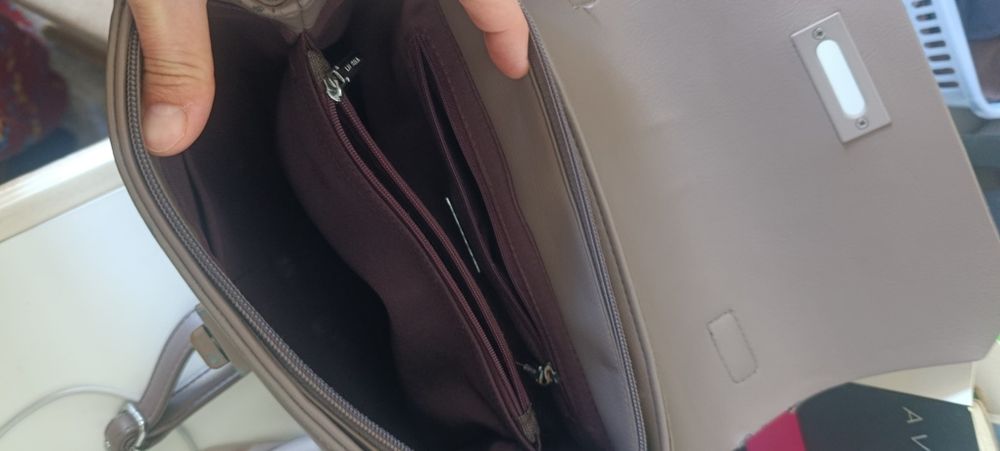 Сумка бесплатно.