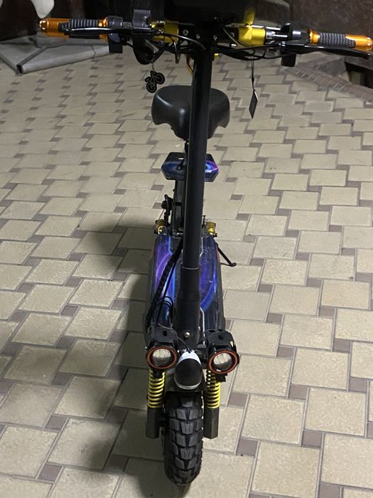 Электросамакат E-scooter