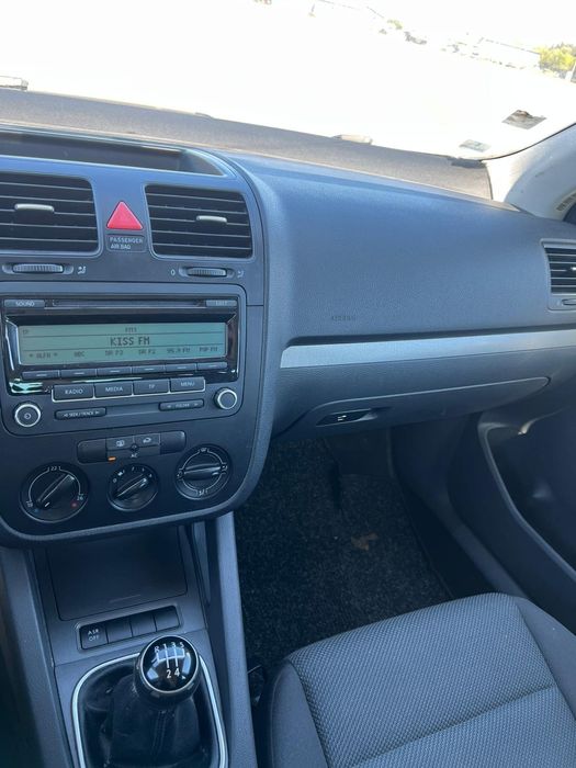 Golf 5 diesel 1900 cm 105 cp