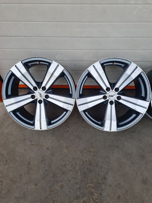 Джанти AEZ за VW AUDI SEAT SKODA SUBARU Toyota R18 5x100 ET32 8J