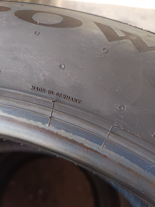 Нови летни гуми 235/55/19цола 'PIRELLi,'